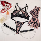 Ensemble de lingerie sexy 4 pièces imprimé léopard avec chaîne en métal, gants, anneaux de jambe et string.